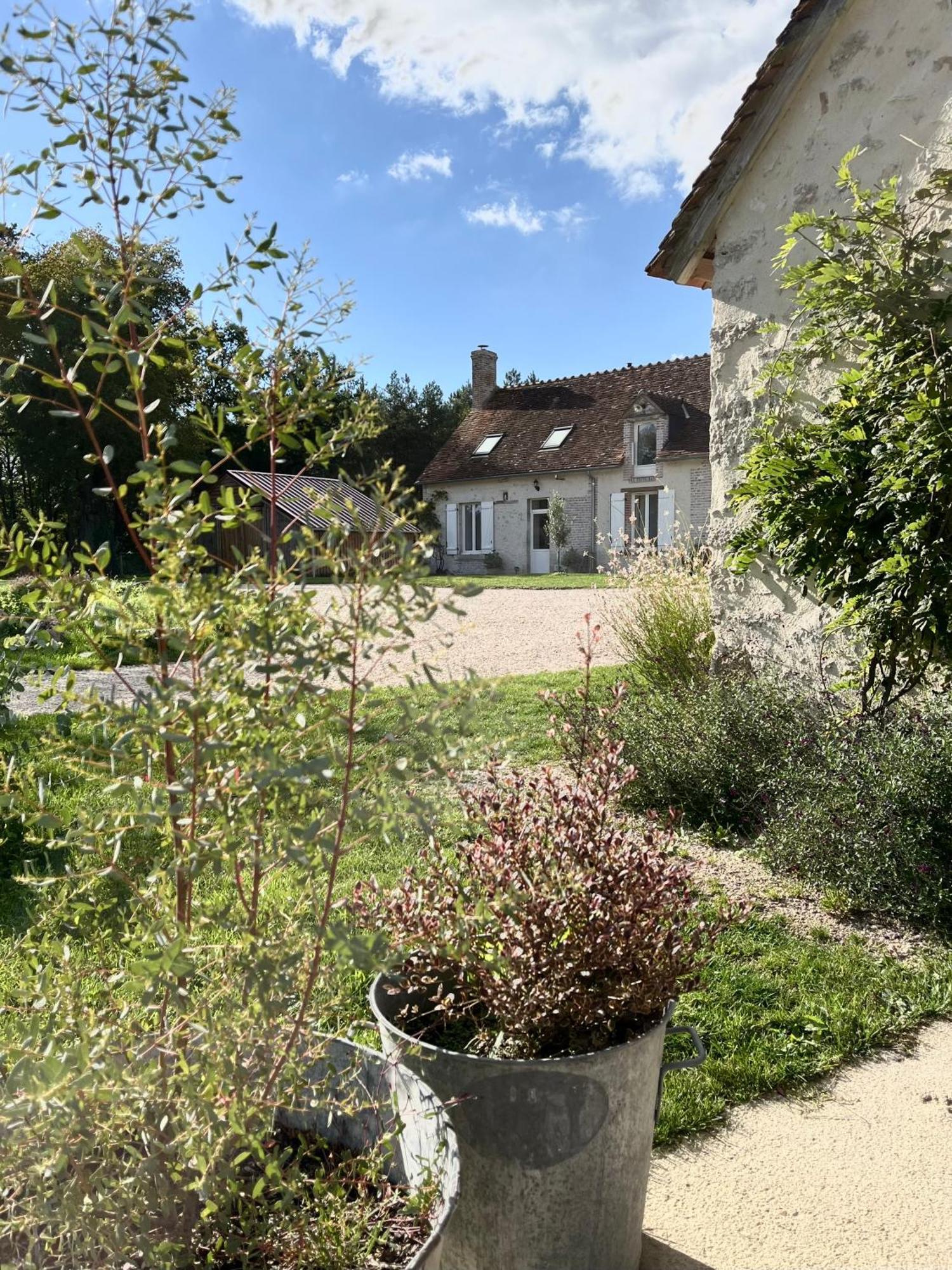 Maison Moz Fontaines-en-Sologne Exterior photo